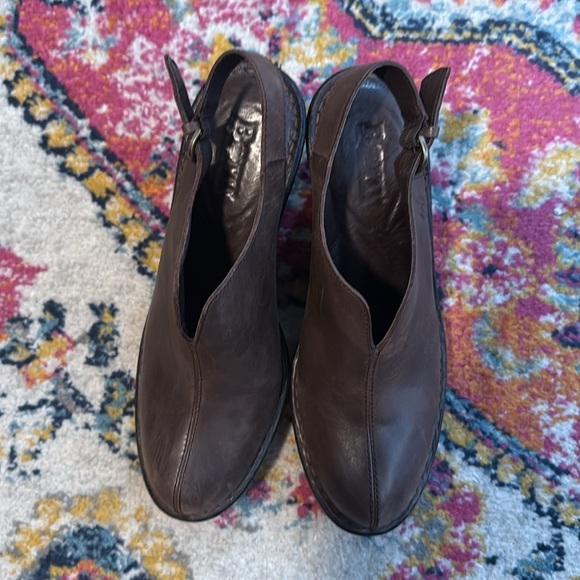 Born Brown Leather Sling Back Mule Clog Size 9 - Picture 2 of 8
